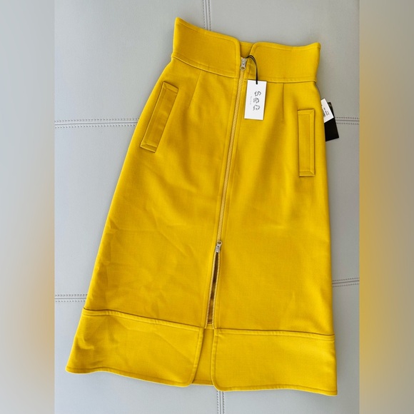 NWT! sea NY
Wool Traditions 
A-Line Zip Skirt 
YELLOW w/ Contrast satin lining 0 - Picture 2 of 16